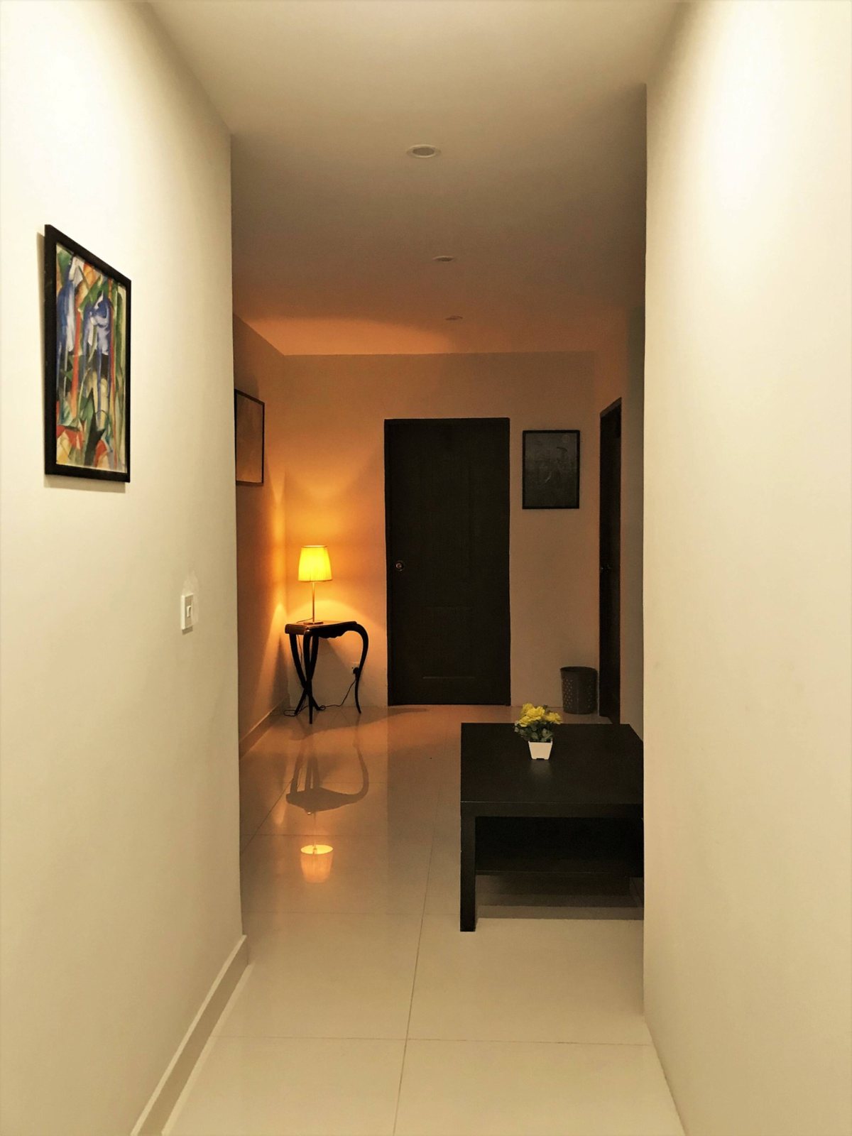 Warm common floor area